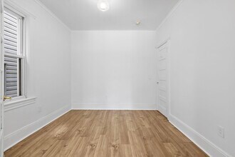 44 Highwood Terrace in Weehawken, NJ - Building Photo - Building Photo