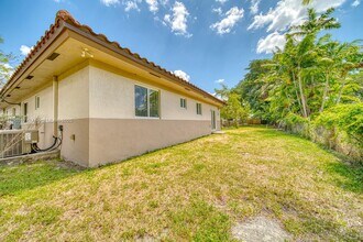 14708 NE 7th Ave-Unit -14708 in Miami, FL - Building Photo - Building Photo