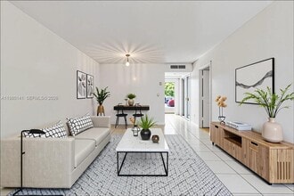 2200 Park Ln in Hollywood, FL - Building Photo - Building Photo