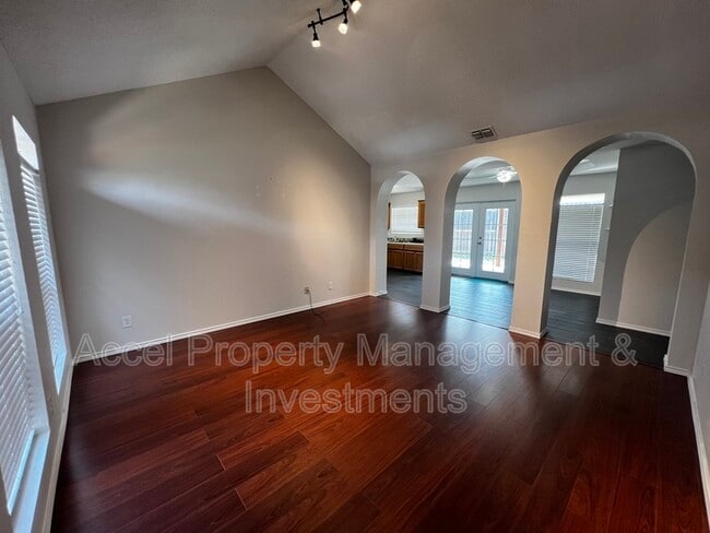 5009 N 36th St in McAllen, TX - Building Photo - Building Photo