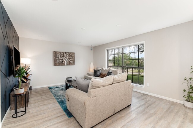 1700 Delaford Cir in Carrollton, TX - Building Photo - Building Photo