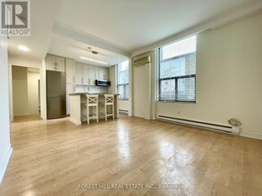 423-423 Avenue Rd in Toronto, ON - Building Photo - Building Photo