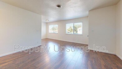 1356 Hobart Dr in Marysville, CA - Building Photo - Building Photo