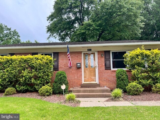 property at 4511 Eastlawn Ave