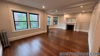 1855 Beacon St in Brookline, MA - Building Photo