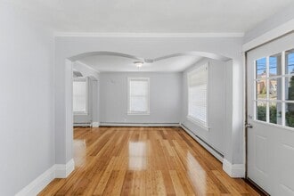 46 Mary St in Pawtucket, RI - Building Photo - Building Photo