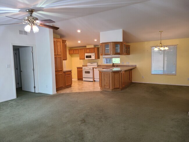 14437 Marysville Rd in Camptonville, CA - Building Photo - Building Photo