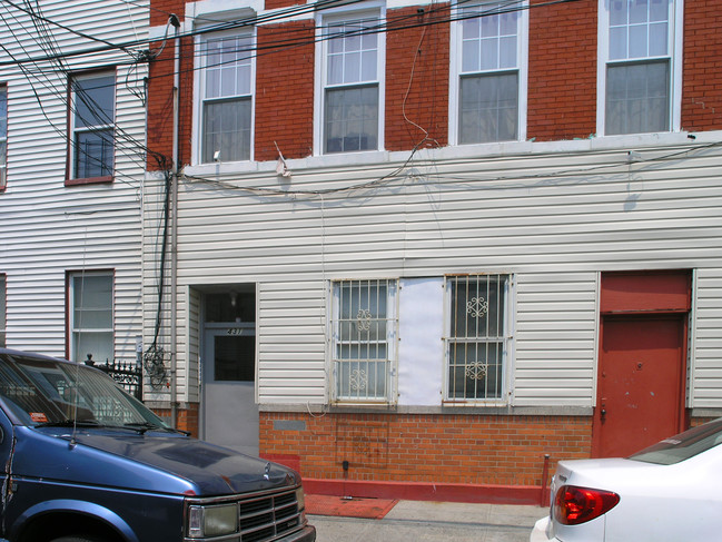 431 E 154th St in Bronx, NY - Building Photo - Building Photo