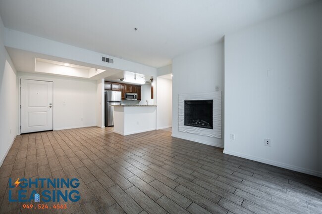 property at 11927 Kling St