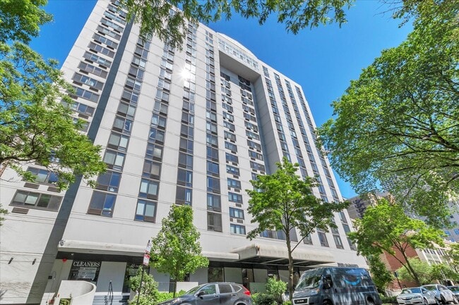 property at 1221 N Dearborn Pkwy