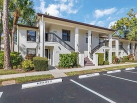 4727 Winslow Beacon in Sarasota, FL - Building Photo