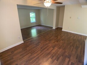 1806 Sara Ln in Raleigh, NC - Building Photo - Building Photo