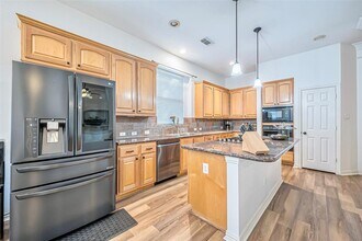 5527 Chesapeake Pl in Sugar Land, TX - Building Photo - Building Photo