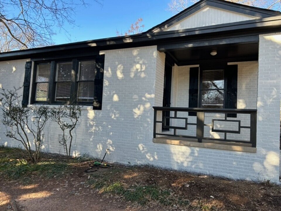 1820 Timothy Rd in Athens, GA - Building Photo