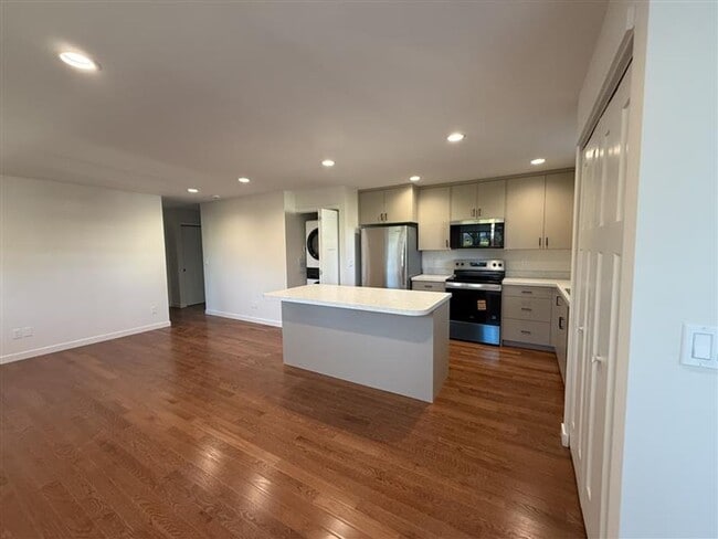 118 S Harkness St in Everson, WA - Building Photo - Building Photo