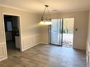 2956 Spring Lake Dr in Buford, GA - Building Photo - Building Photo