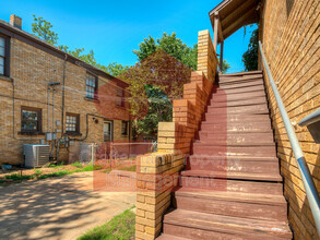 1803 NW 22nd St in Oklahoma City, OK - Foto de edificio - Building Photo