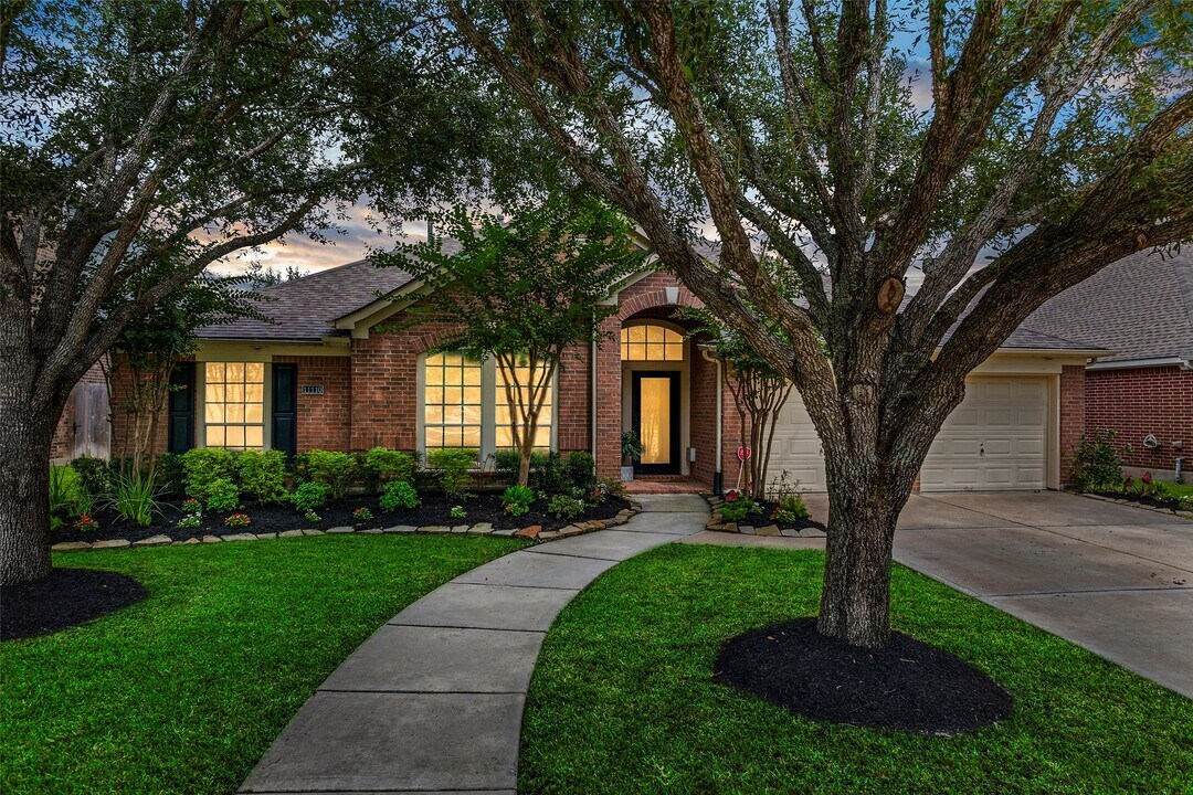 11110 Jadestone Creek Ln in Cypress, TX - Building Photo