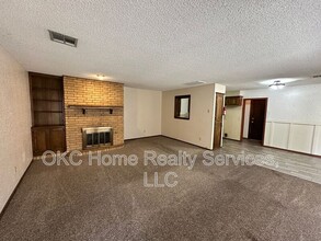 7111 NW 30th Terrace in Bethany, OK - Building Photo - Building Photo