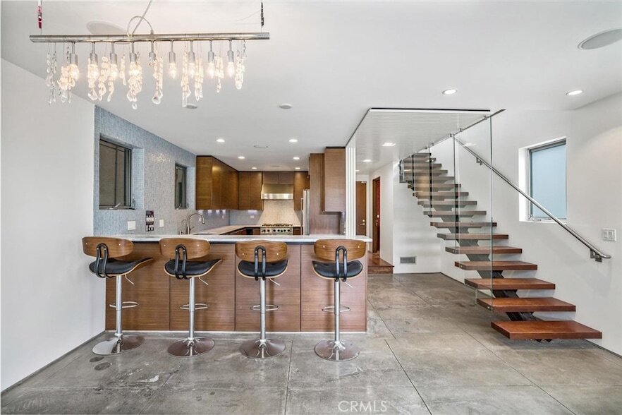 419 Venice Way, Unit 02F in Los Angeles, CA - Foto de edificio