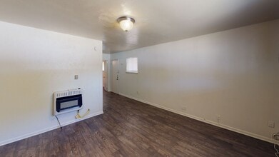 911 S Welch St in Denton, TX - Building Photo - Building Photo