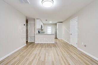 175 Center St in Daytona Beach, FL - Building Photo - Building Photo
