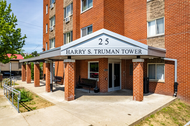 Harry Truman Towers in Duquesne, PA - Building Photo - Building Photo