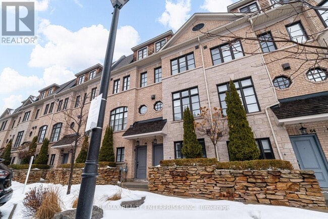 290 Royalton Common in Oakville, ON - Building Photo - Building Photo