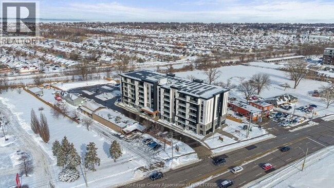 11646 Tecumseh Rd E in Windsor, ON - Building Photo - Building Photo