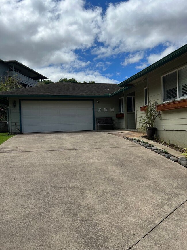 50 U'au Pl in Kula, HI - Building Photo - Building Photo