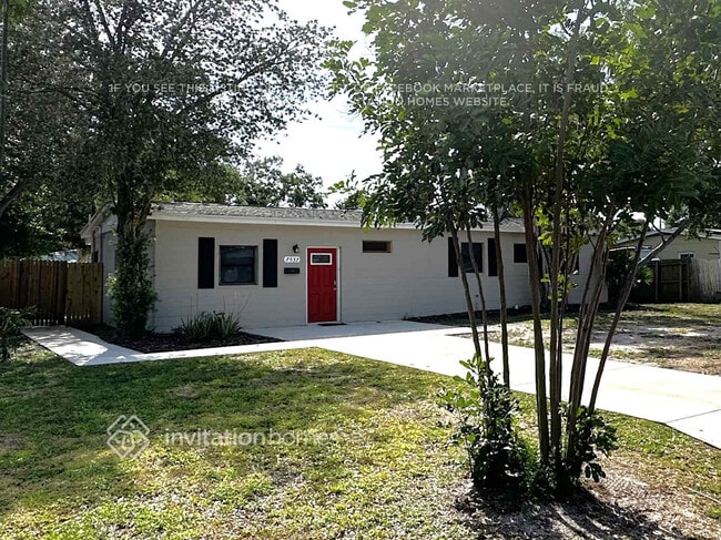 7537 17th Ln N in St. Petersburg, FL - Building Photo - Building Photo