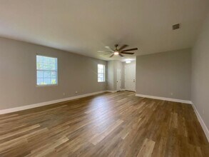 196 Boysenberry Ln in Daytona Beach, FL - Building Photo - Building Photo