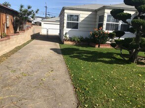 4756 Cape May Ave in San Diego, CA - Building Photo - Building Photo