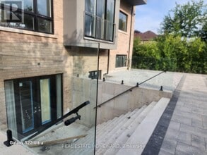 11 Burke St in Toronto, ON - Building Photo - Building Photo