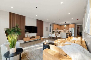 2344 W Polk St in Chicago, IL - Building Photo