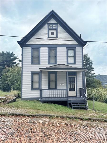 860 6th Ave in Freedom, PA - Foto de edificio