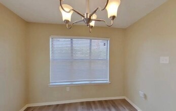 1019 Cedar Run Dr in Duncanville, TX - Building Photo - Building Photo