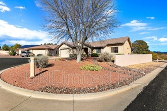 25 Saddle Horn Cir in Cottonwood, AZ - Building Photo - Building Photo