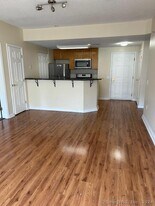499 Bedford St in Stamford, CT - Building Photo