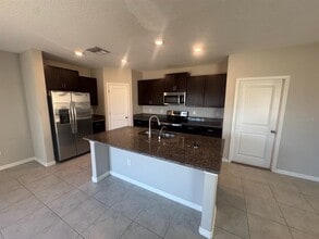 15606 Spice Key St in Sun City Center, FL - Building Photo - Building Photo