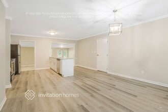1136 Woodleigh Rd SW in Marietta, GA - Building Photo - Building Photo