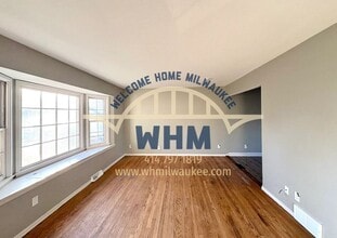 1908 W Fairmount Ave in Milwaukee, WI - Building Photo - Building Photo