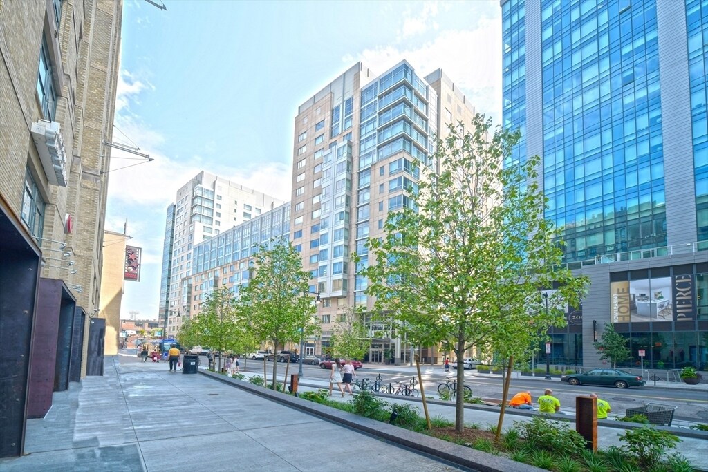 170 Brookline Ave in Boston, MA - Foto de edificio