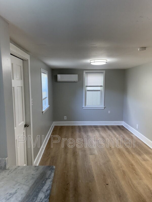 826 Azalea Ave in Richmond, VA - Building Photo - Building Photo