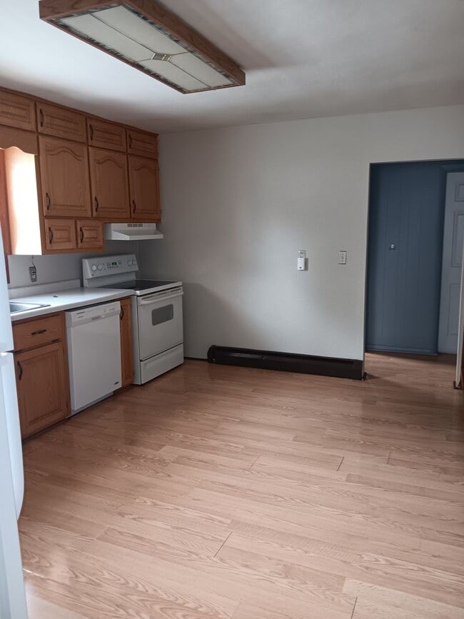 property at 206 N Ohio St
