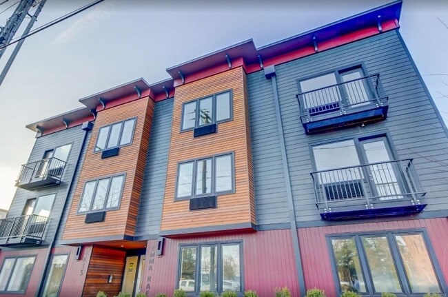 property at 6015 S Virginia Ave