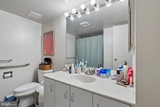 233 S 6th St in Philadelphia, PA - Building Photo - Building Photo