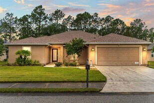 11 Riviera Estates Ct in Palm Coast, FL - Building Photo
