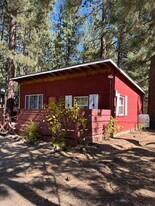 3066 Oakland Ave in South Lake Tahoe, CA - Building Photo