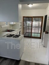 1733 Kansas Ave in Flint, MI - Building Photo - Building Photo